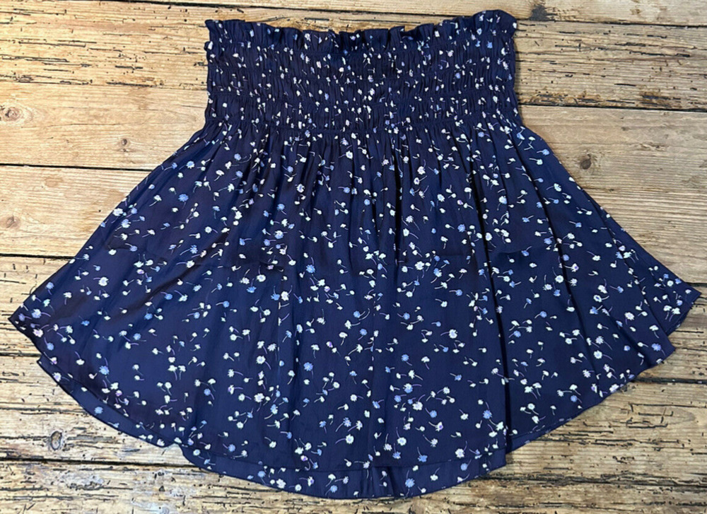 Express Women’s Size XS Dark Blue Floral Tube Top Blouse NWT